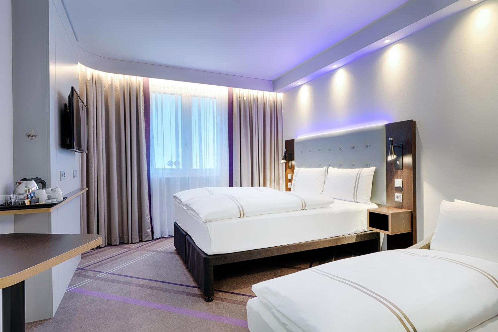 Premier Inn Berlin City Wilmersdorf Dış mekan fotoğraf