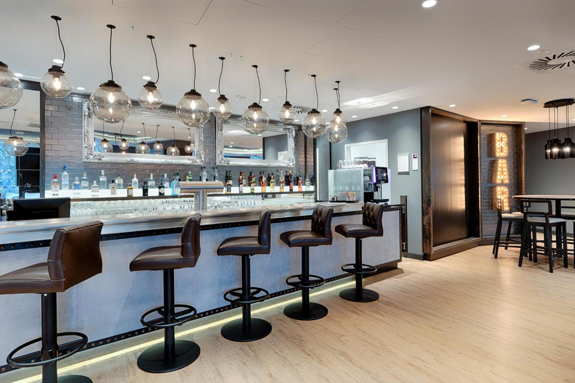 Premier Inn Berlin City Wilmersdorf Dış mekan fotoğraf