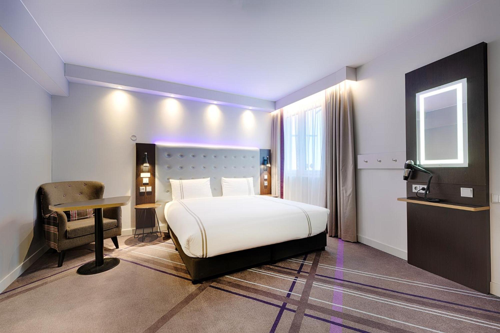 Premier Inn Berlin City Wilmersdorf Dış mekan fotoğraf